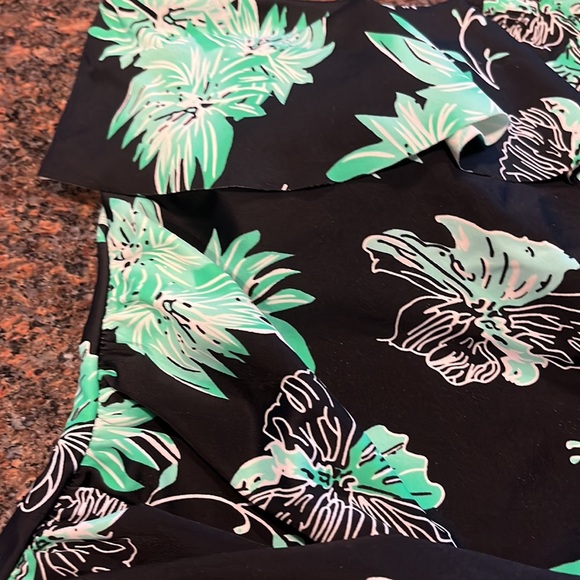 Hilor One piece swimsuit - Picture 4 of 9